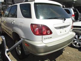 2000 LEXUS RX300, 3.0L AUTO 4WD , COLOR WHITE, STK Z15933